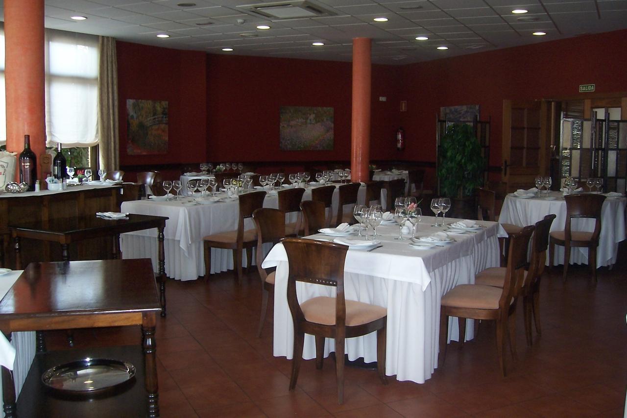 Hotel Restaurante Los Prados Лоэчес Экстерьер фото