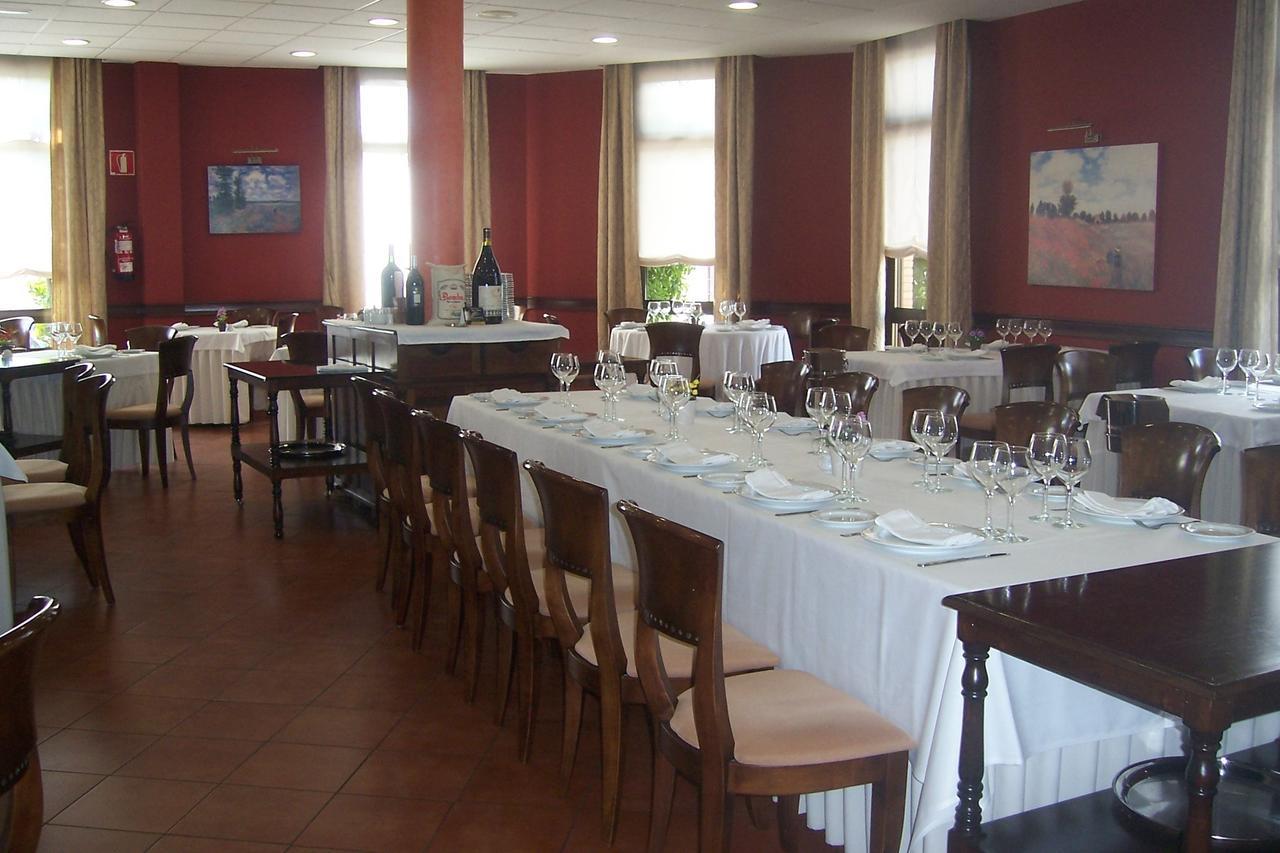 Hotel Restaurante Los Prados Лоэчес Экстерьер фото