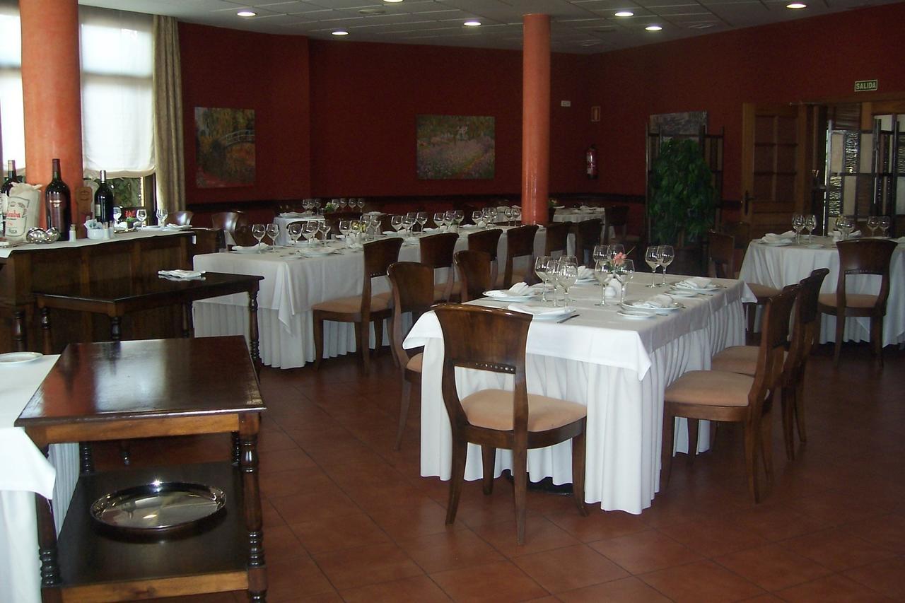 Hotel Restaurante Los Prados Лоэчес Экстерьер фото